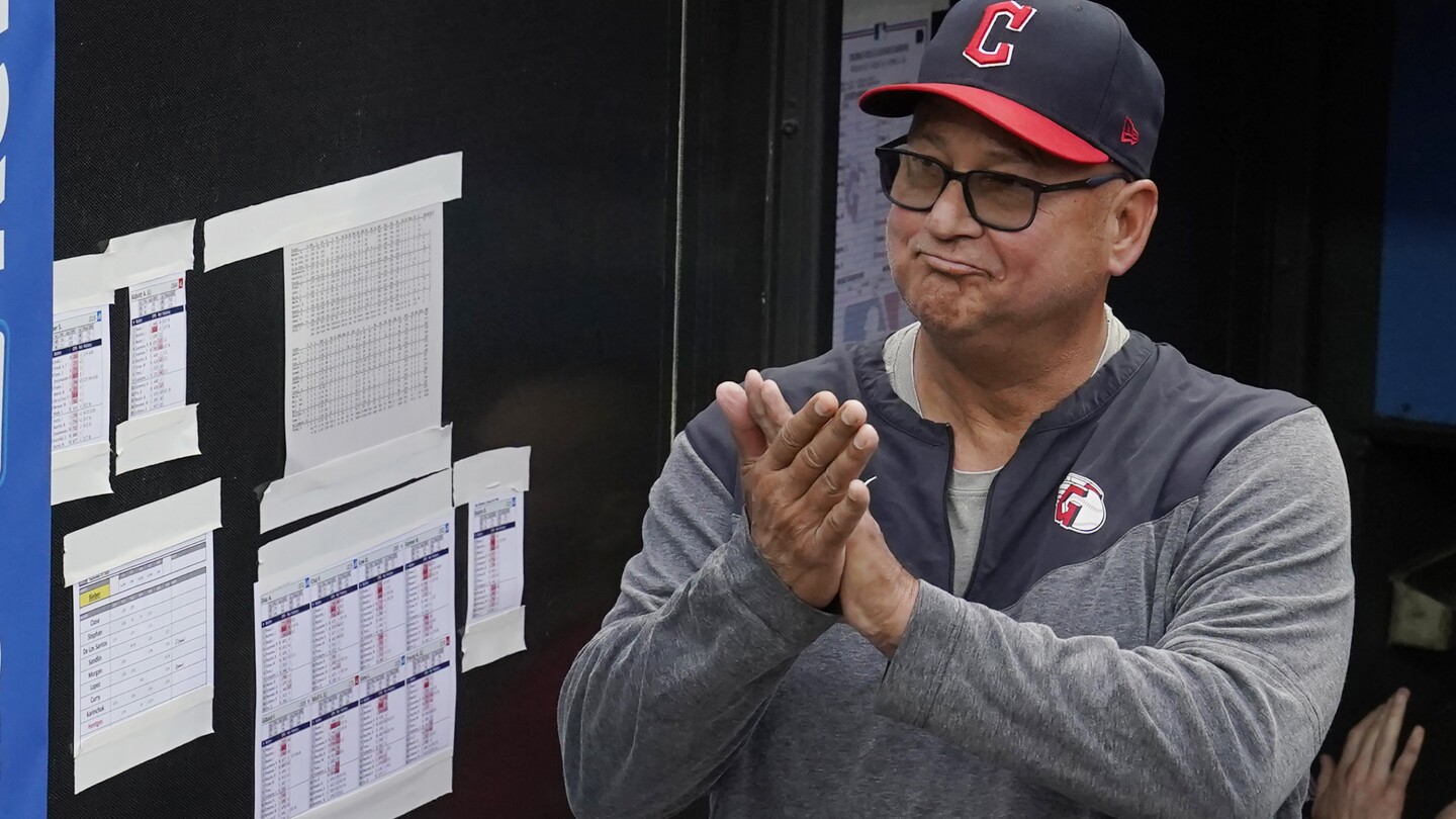 Cincinnati Reds hire Terry Francona as manager a year after he left Cleveland