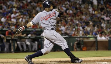 Carlos Santana returns to Cleveland on 1-year deal, first baseman's third stint with Guardians