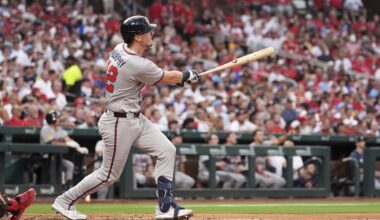 Murphy hits two long HRs, Braves beat Cardinals 6-5