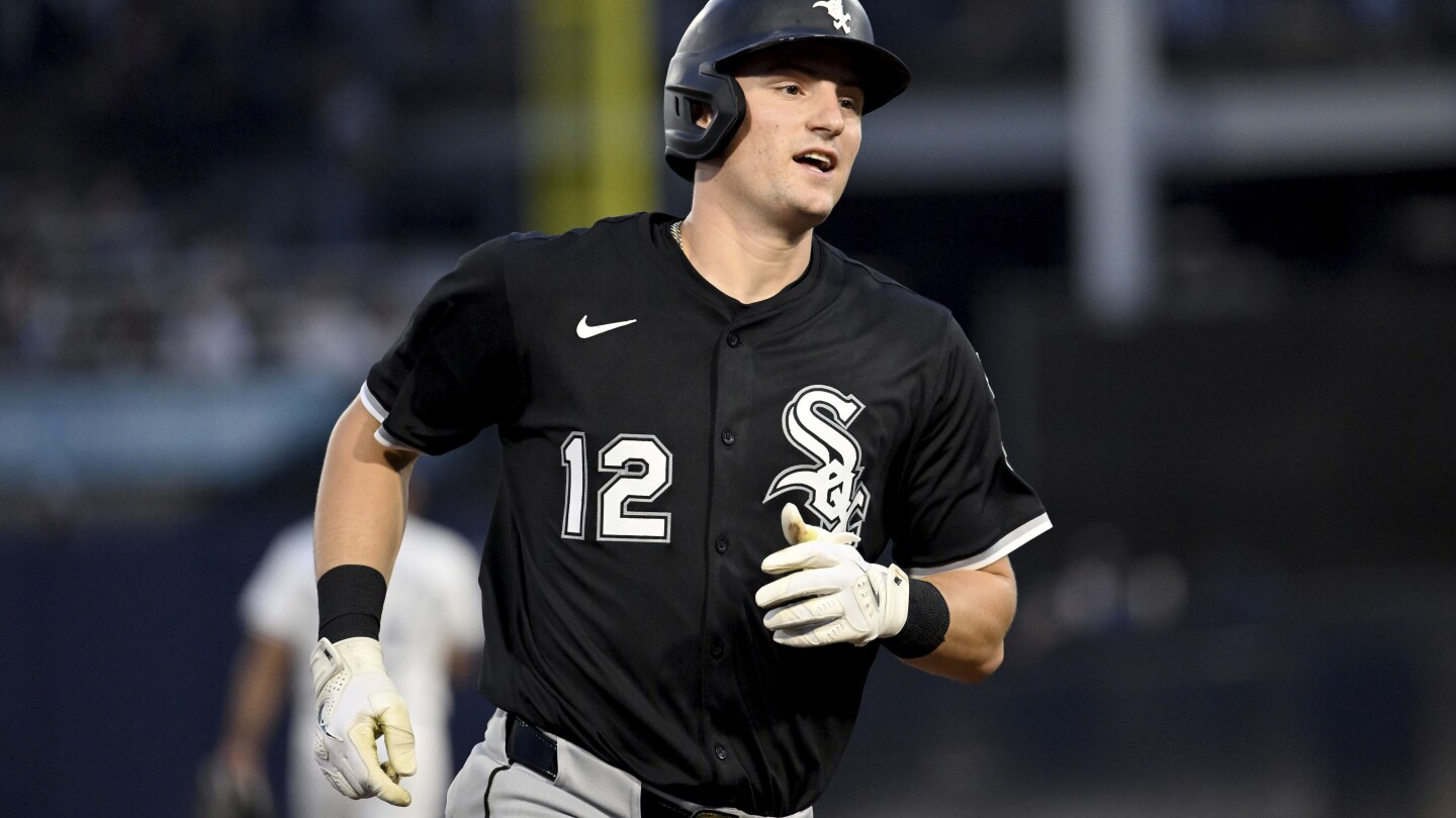 Montgomery homers and drives in 5 to rally White Sox past Rays 11-9