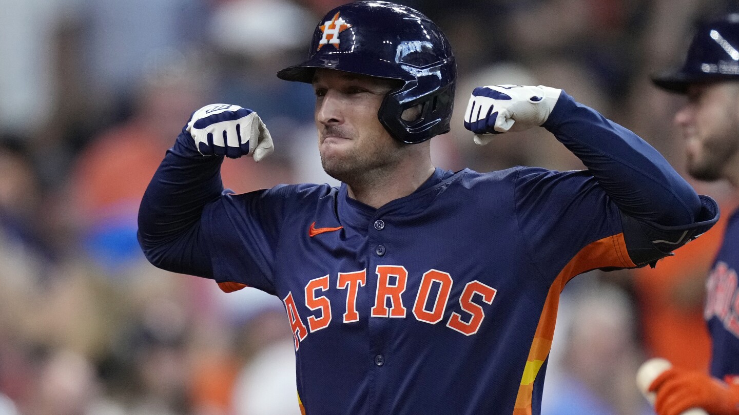 Alex Bregman and Red Sox agree to $120 million, 3-year contract, AP source says