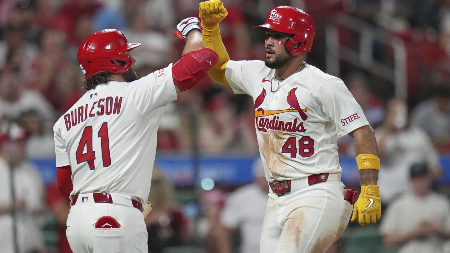 Donovan and Contreras hit 3-run HRs in 2nd inning, Cardinals beat Padres 9-7