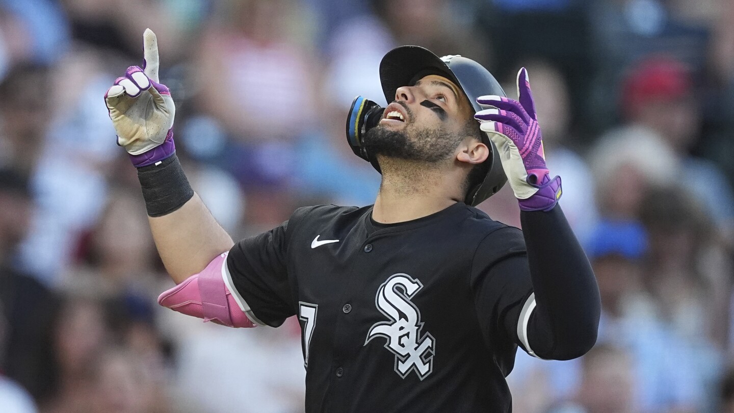 Quero hits 1st homer to back Houser's gem as White Sox edge Rockies in matchup of MLB's worst