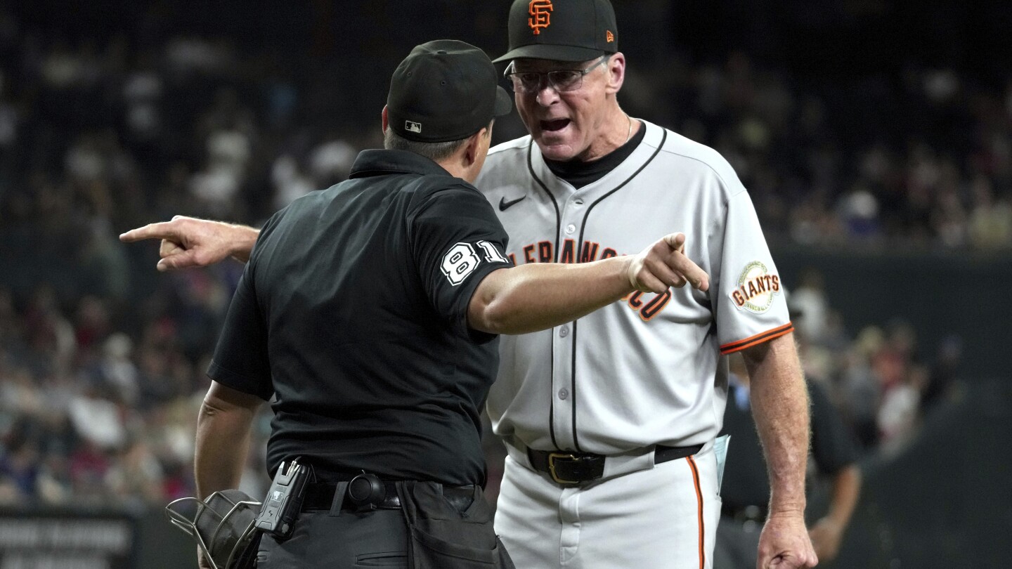 Diamondbacks ban season ticket holder for rest of season after interference during game vs. Giants