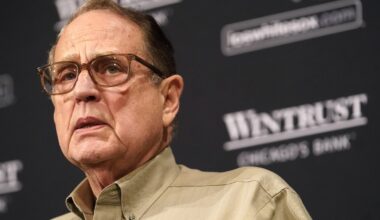 Reinsdorf takes responsibility for White Sox season he calls `embarrassing' and a `failure'
