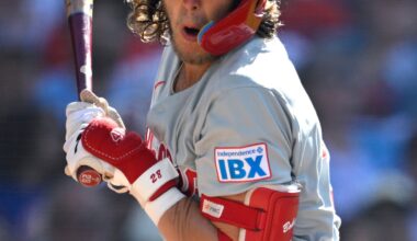 Phillies third baseman Bohm leaves game with bruised rib cage