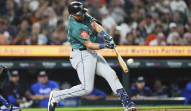 Mariners' Cal Raleigh breaks AL record with 38 homers before the All-Star break