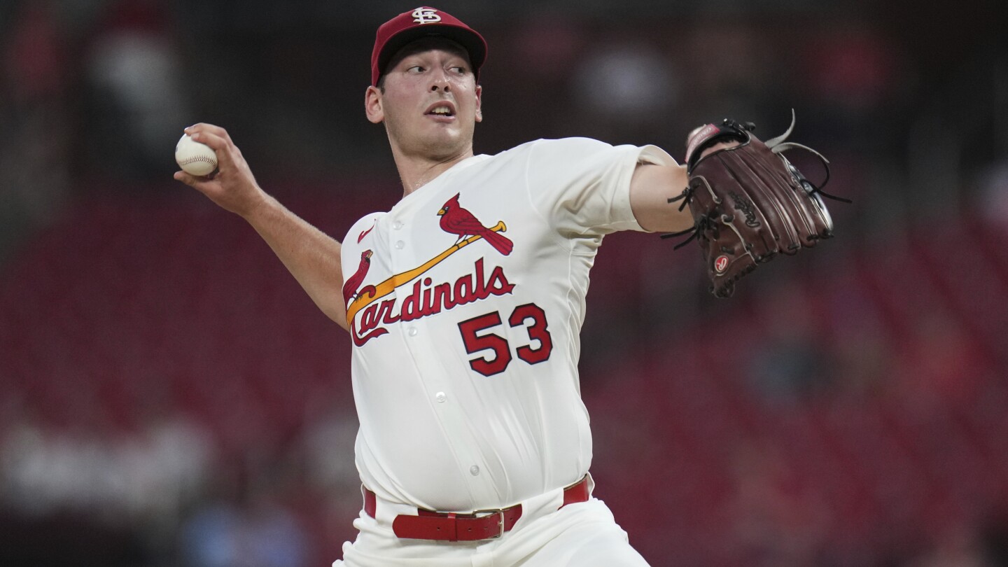 Cardinals' Andre Pallante takes a no-hit bid into the 6th