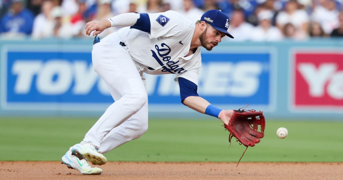 Dodgers trade Gavin Lux to Reds in wake of Hyeseong Kim signing
