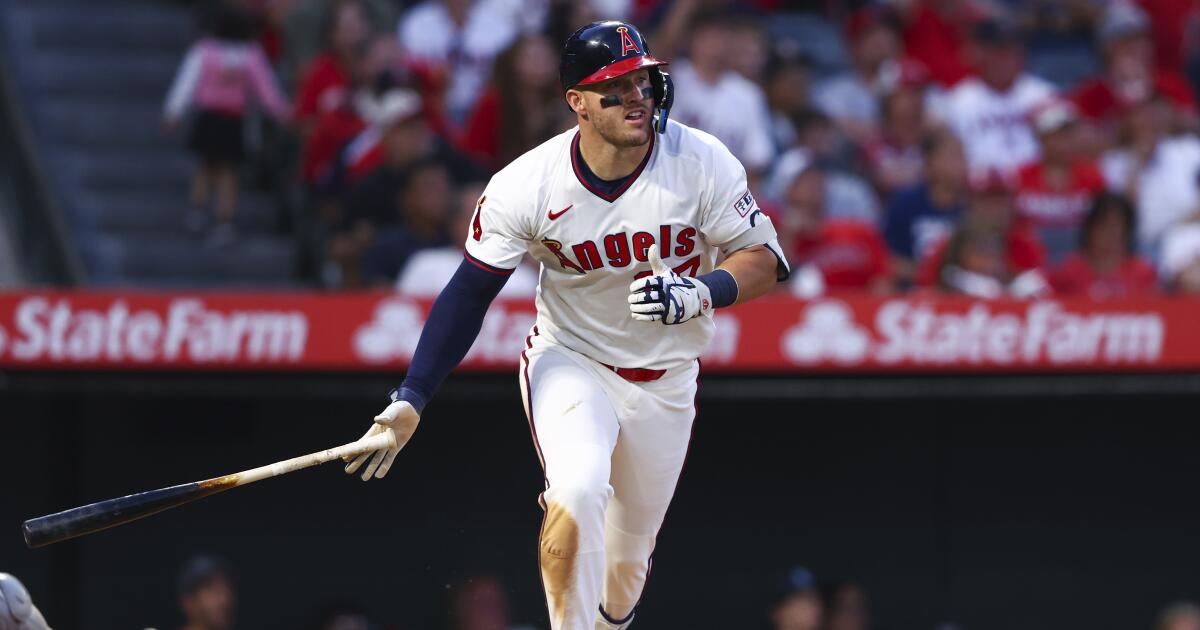 Mike Trout homers and drives in 4 runs in Angels' win over Arizona