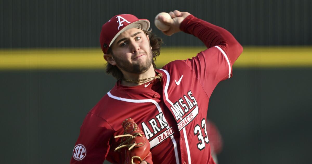 2025 MLB draft: Dodgers select a pair of Arkansas standouts