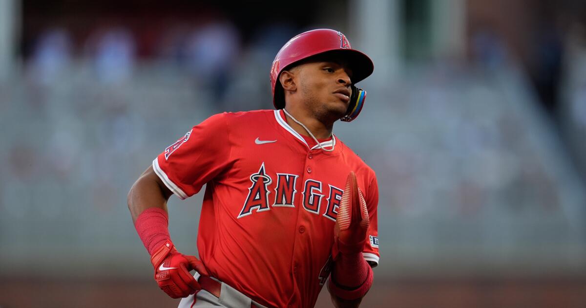 Angels put Christian Moore on IL, pick up Chad Stevens' contract