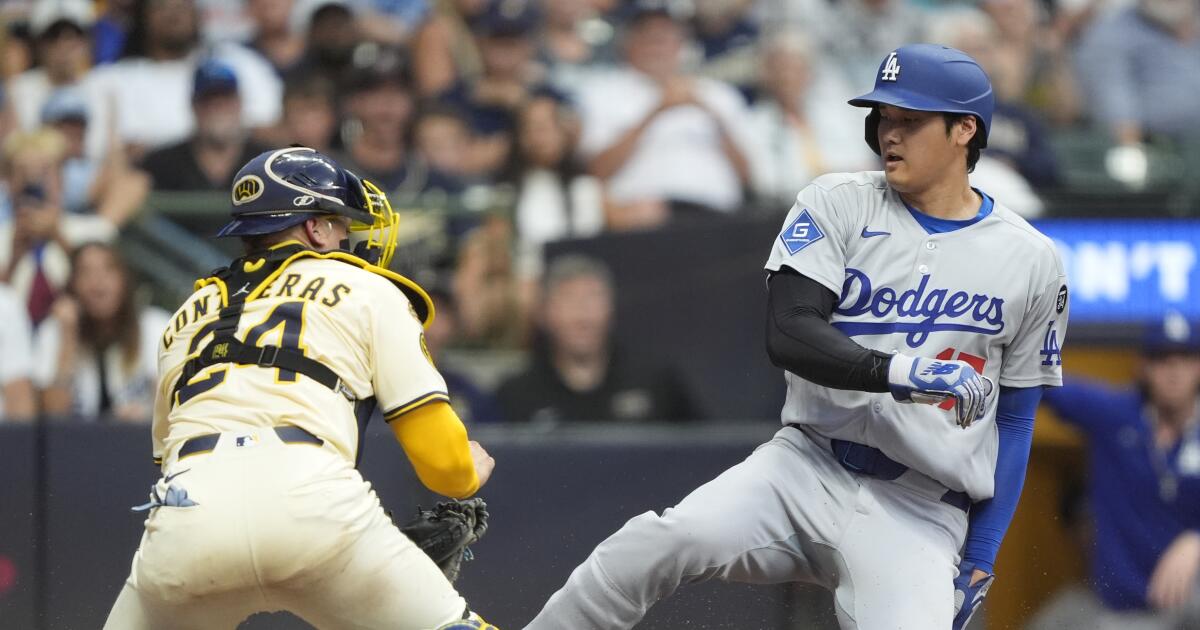 Dodgers fall to Brewers, extend losing streak to five games
