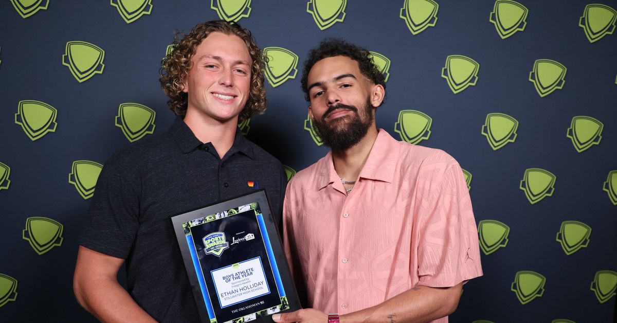 The Washington Nationals should swing for the fences and select Ethan Holliday