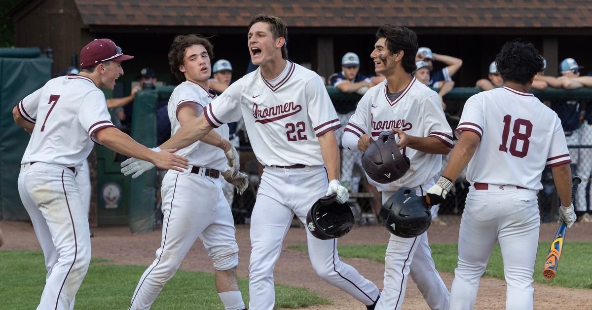 Mariners select prep shortstop Nick Becker in second round of MLB draft