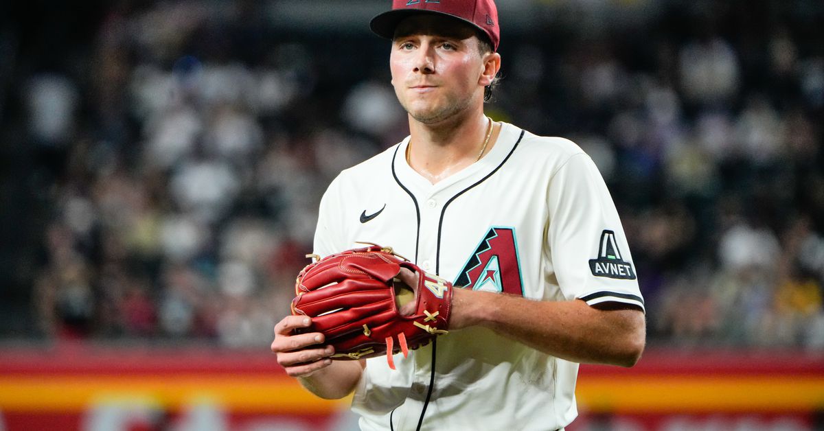 Thursday Tidbits: Pfluky Pfaadt - AZ Snake Pit