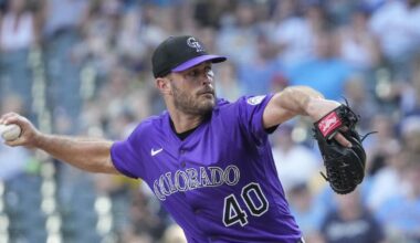 Colorado Rockies trade Tyler Kinley to Atlanta Braves