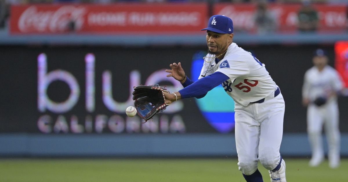 Dodgers-White Sox preview: Mookie Betts, Max Muncy, bullpen notes