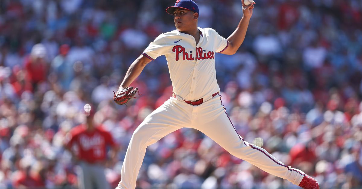 Lifting a Heavy Lodolo: Phillies 5, Reds 1