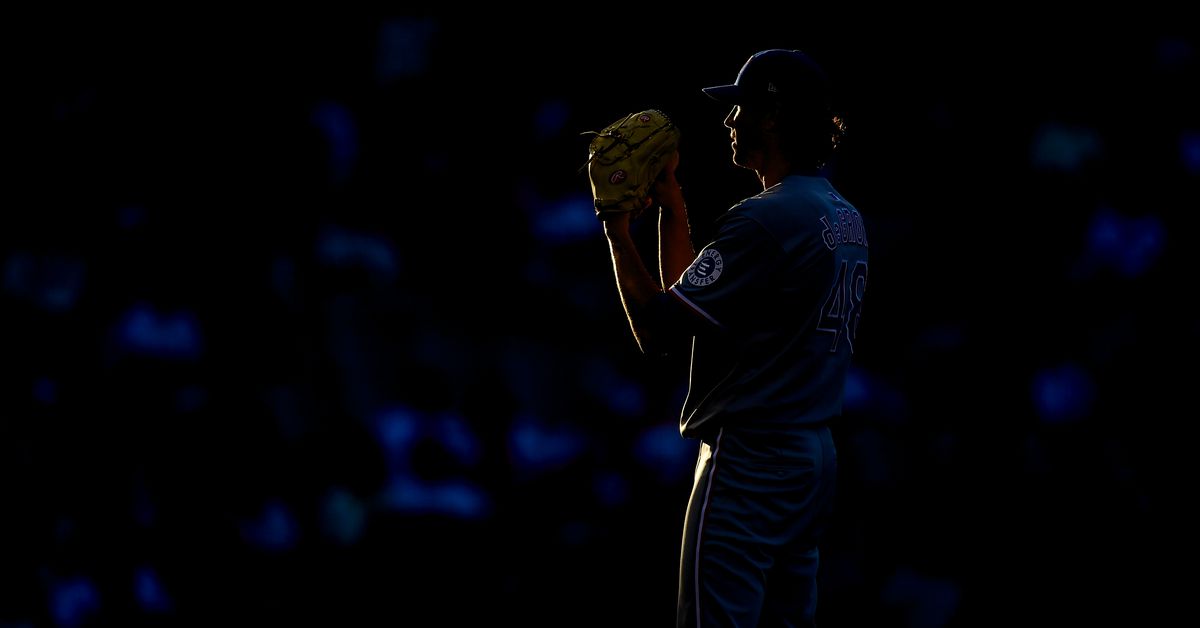 Texas Rangers fudge their Huggies in late loss to Los Angeles Angels