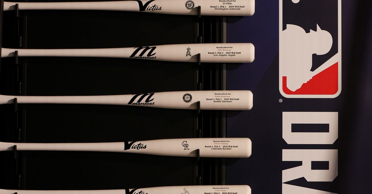 Phillies draft pick signing tracker