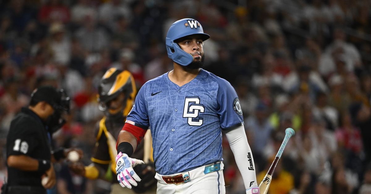 The Washington Nationals look like a 100 loss baseball team