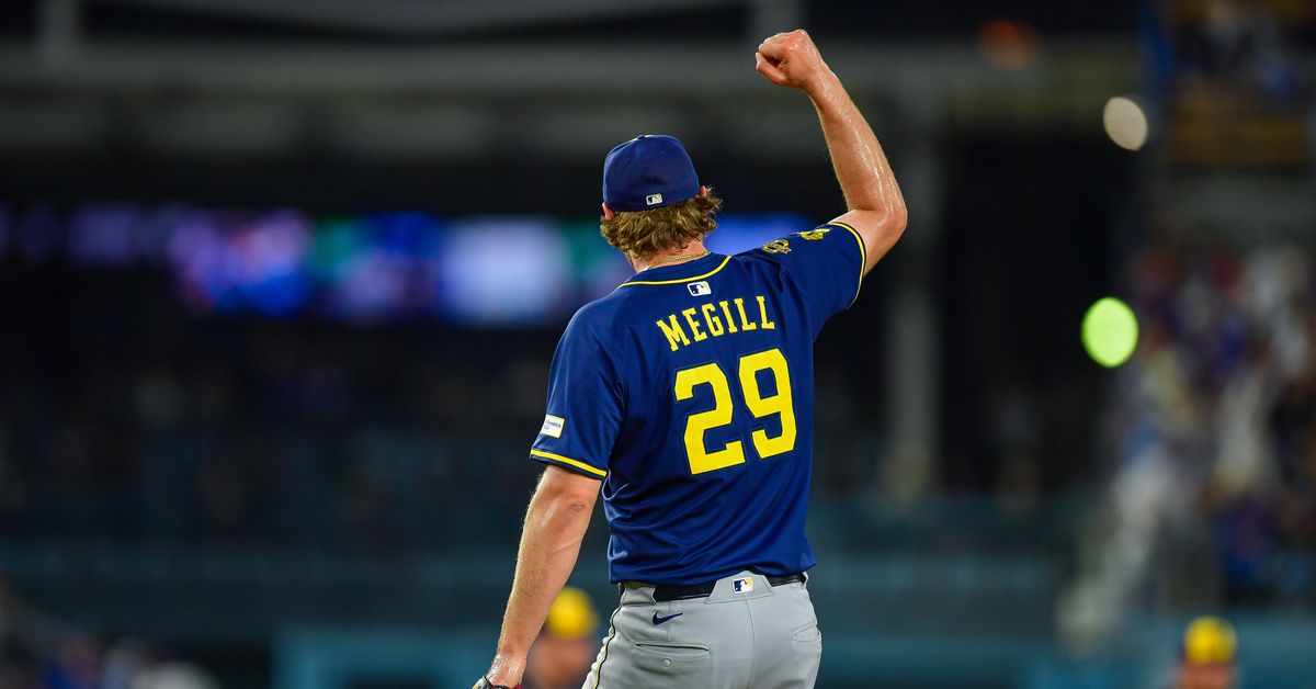 Brewers win ninth straight in 8-7 thriller in Los Angeles