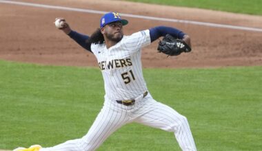 Brewers struggle with errors, poor offense in 5-1 loss to Marlins