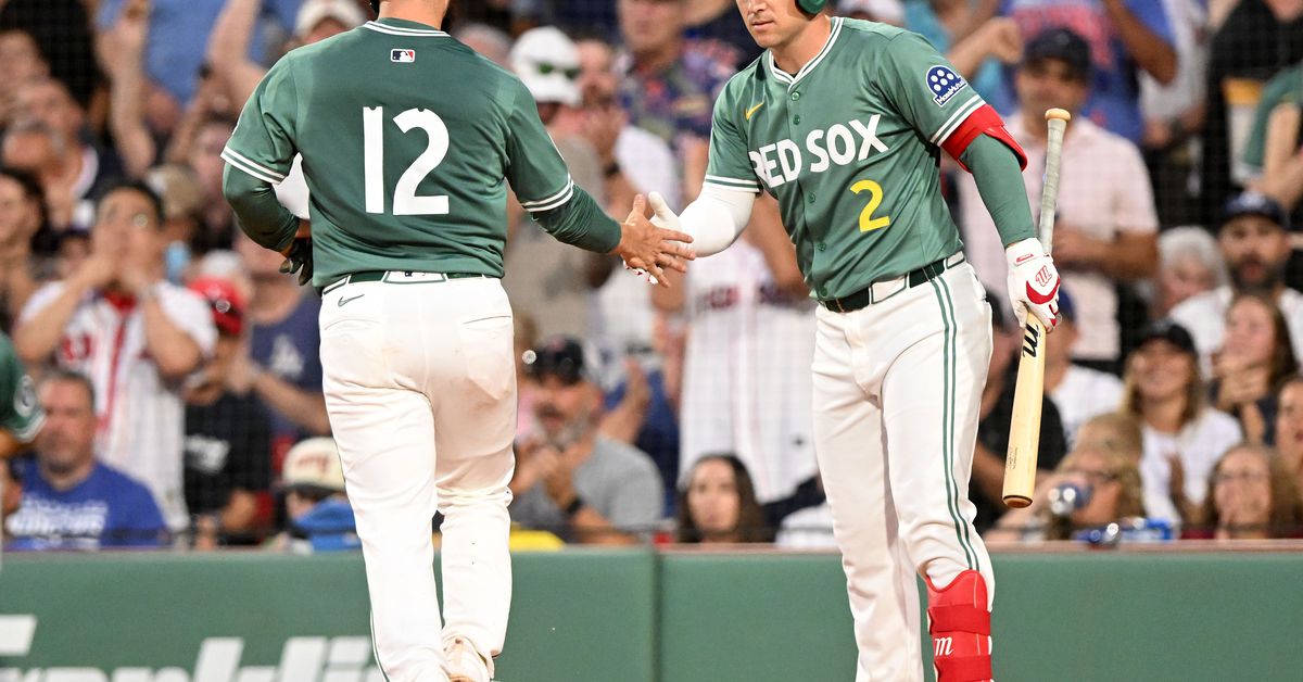 How Red Sox fans can deal with the trade deadline