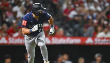 Mariners hit three homers in 7-2 victory over Angels