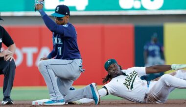 A’s Drop Series Opener to Mariners 3-1