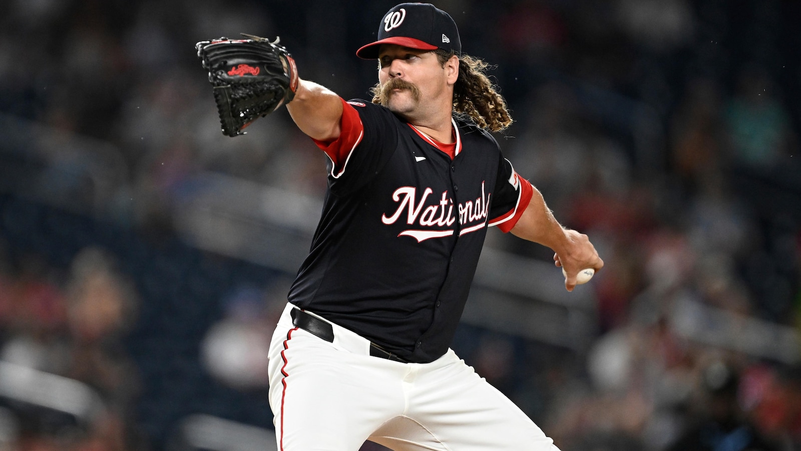 Suárez to Mariners, Durán to Phillies as MLB trade deadline heats up before Thursday's deadline