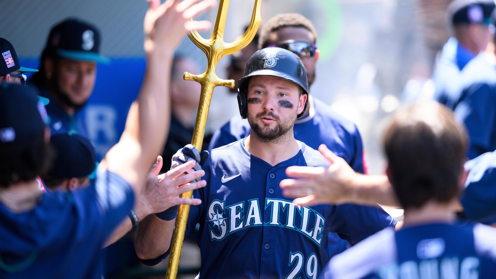 Mike Trout homers to reach 1,000 RBIs as Angels top Mariners 4-1
