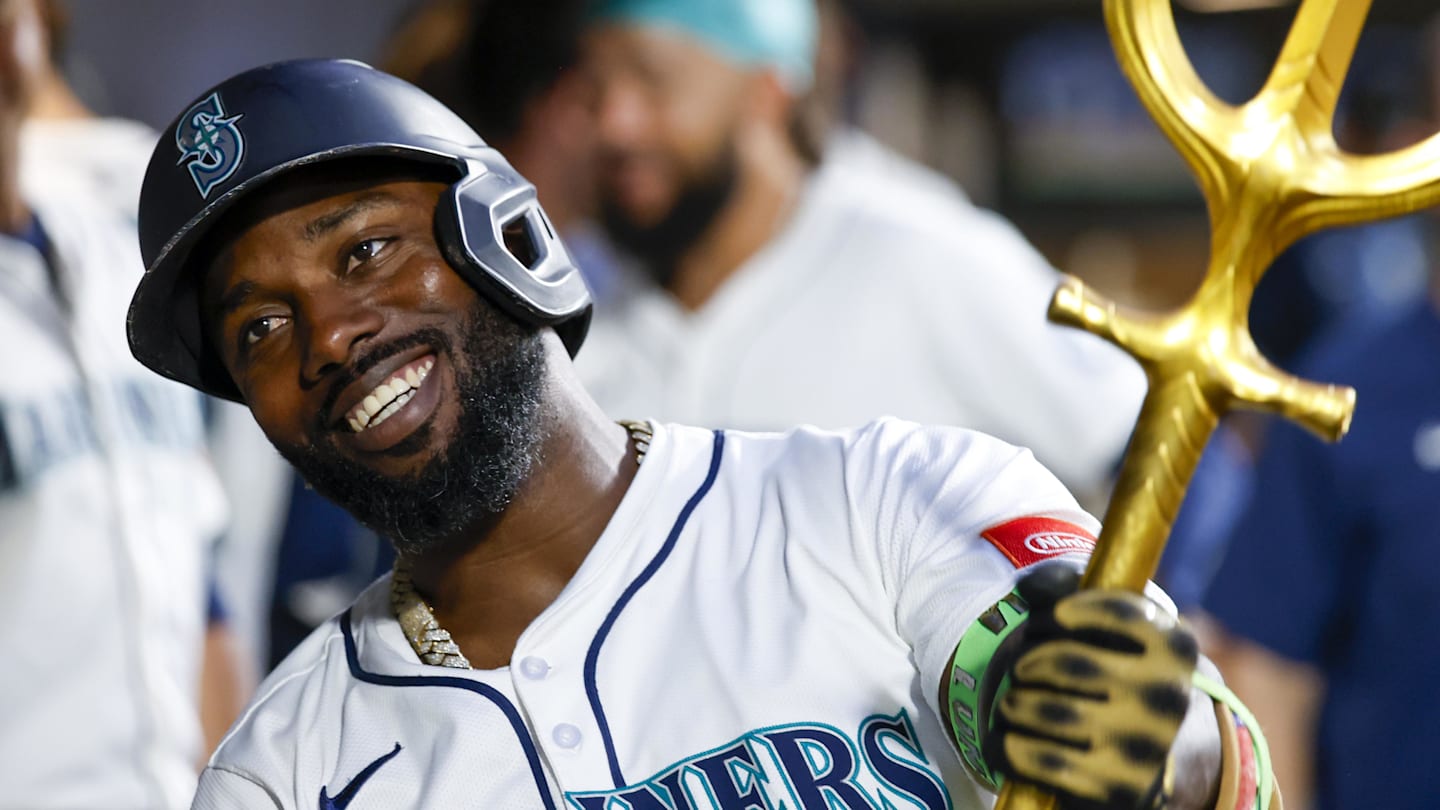 Seattle Mariners Rally Falls Short in 7-6 Loss to San Diego Padres