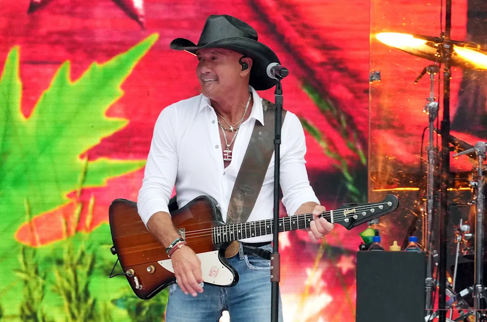 Tim McGraw performs prior to the MLB Speedway Classic.