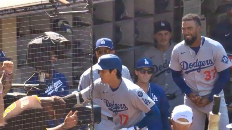 VIDEO: Shohei Ohtani Wins Over Padres Fan With Heartwarming Gesture