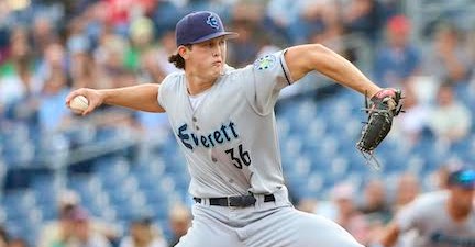 Mariners’ Ryan Sloan: Quickly Climbing the Ladder in Pro Baseball