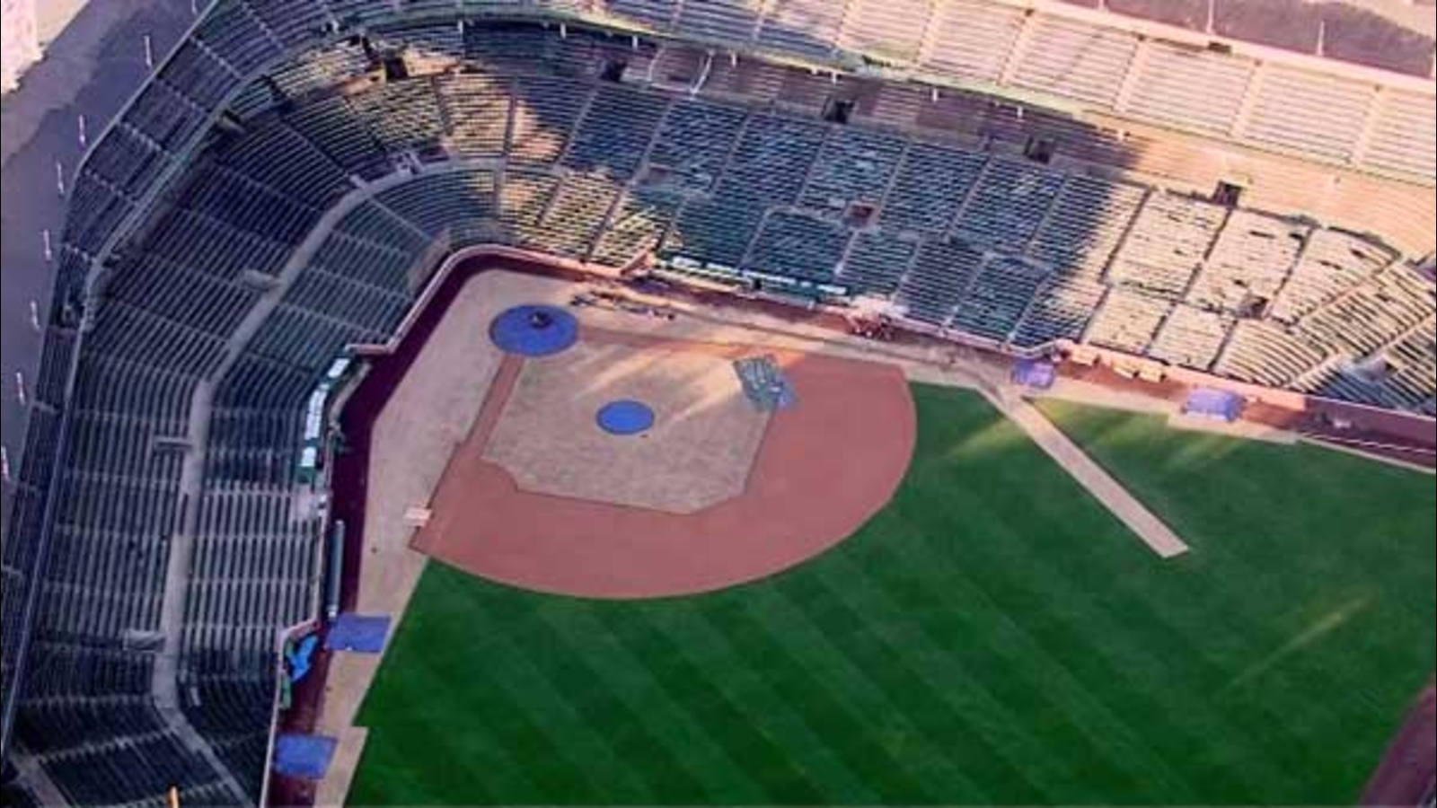 Chicago Cubs fans can take home Wrigley Field sod for free