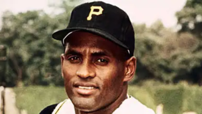 Pittsburgh Pirates to restore MLB legend Roberto Clemente’s No. 21 signboard after family expresses unhappiness