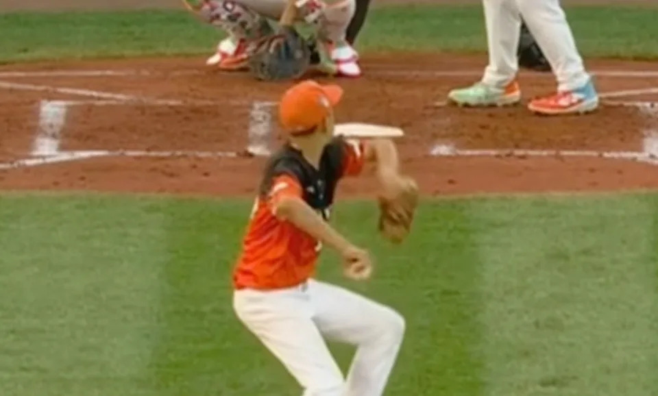 LLWS cocky move on mound.