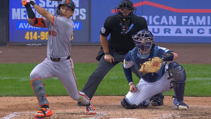 173.8km catch → 164.5km hit → 161km walk, and Lee Jung-hoo