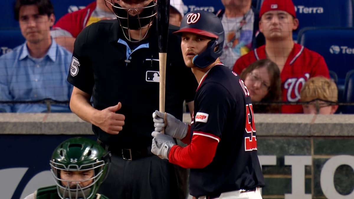 Athletics Rout Nationals 16-7 in Offensive Surge