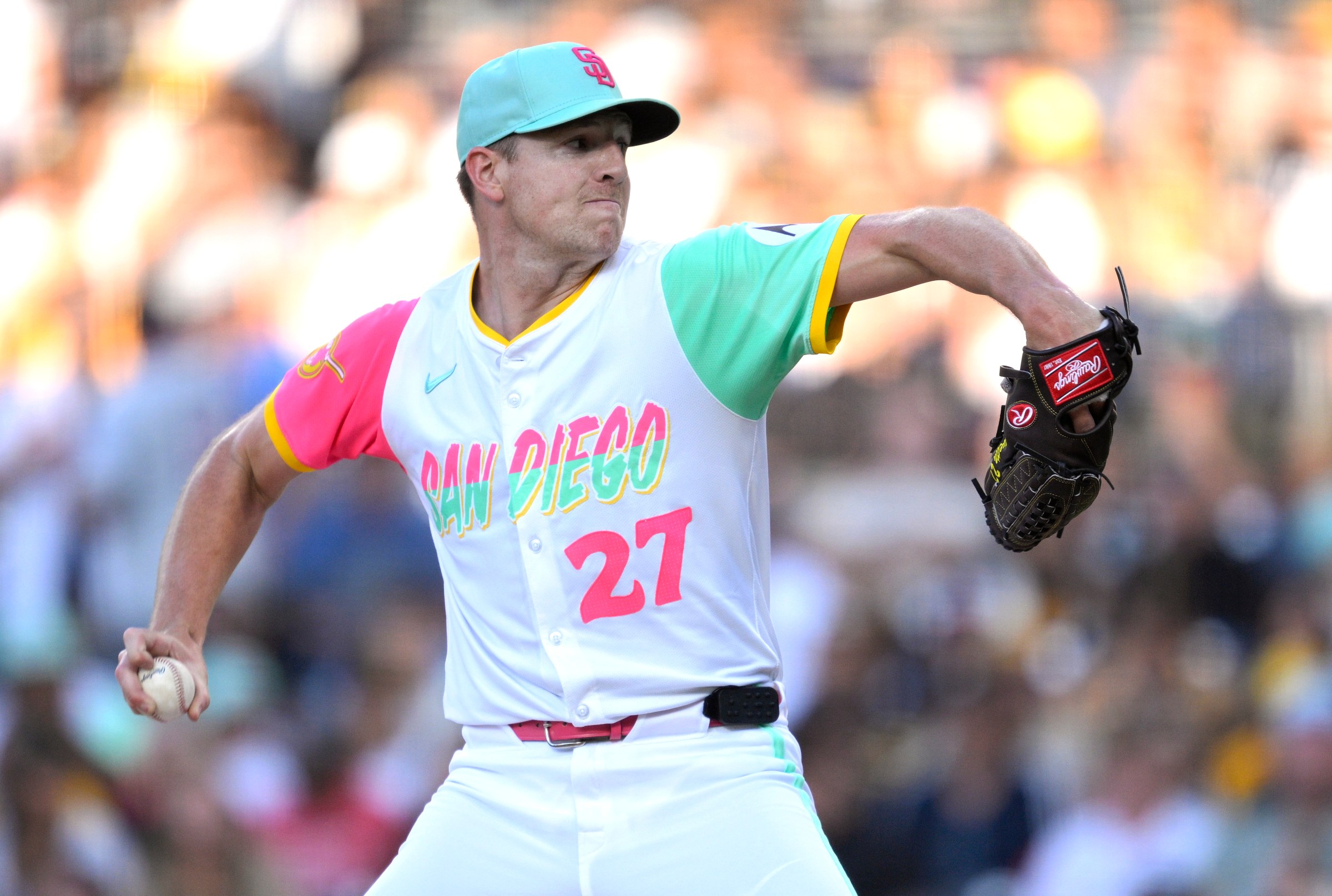 Padres take advantage of mistakes by Cardinals, earn 4-1 win