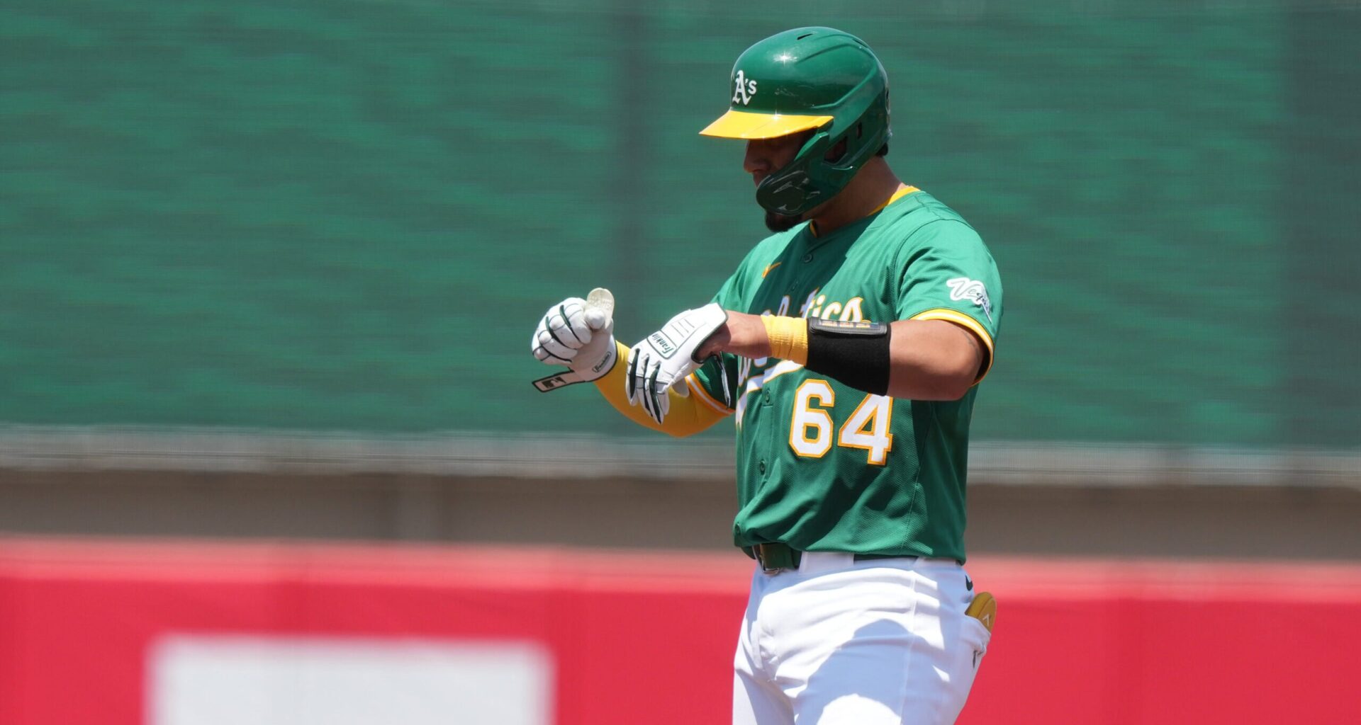 MN Twins Promote New Catcher With Veteran Injured