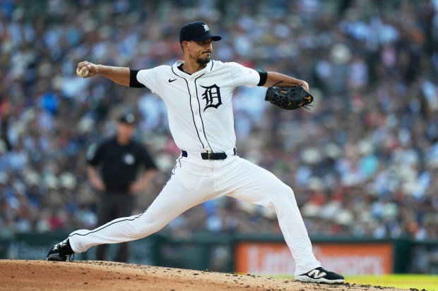 Detroit Tigers starting pitcher Charlie Morton throws during the second...
