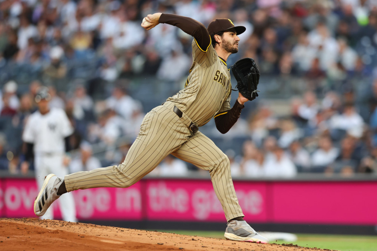 Cease, Padres' bullpen carry San Diego to beat the Red Sox 6-2