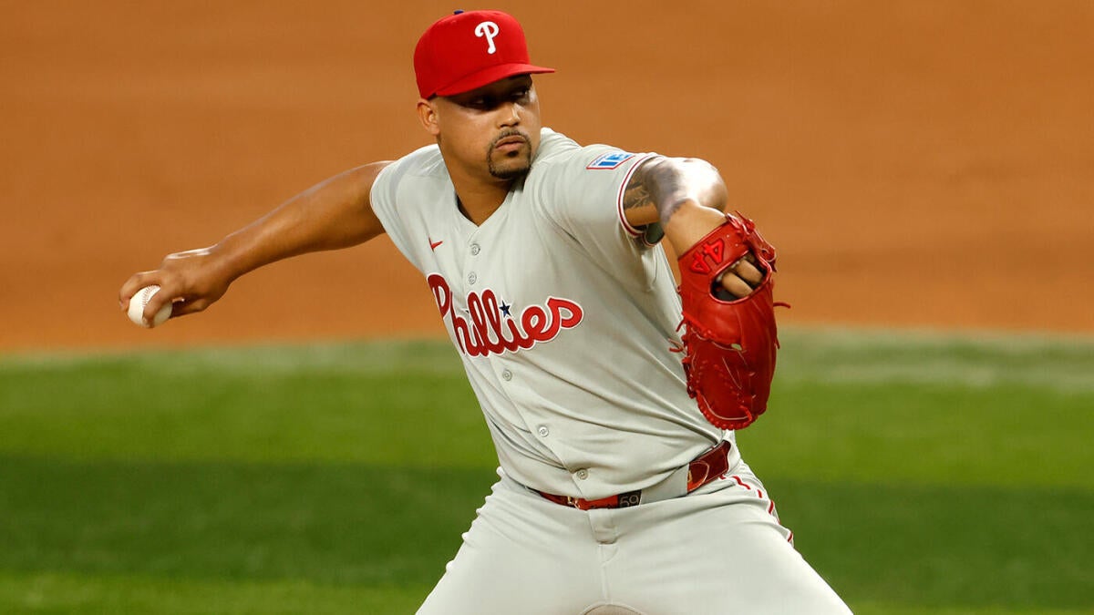 Jhoan Duran injury update: Phillies closer carted off field after being hit by comebacker vs. Nationals