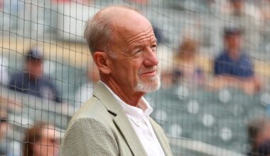 Pohlad's Avoided Sale of MN Twins to Have New Investors Pay Down Debt