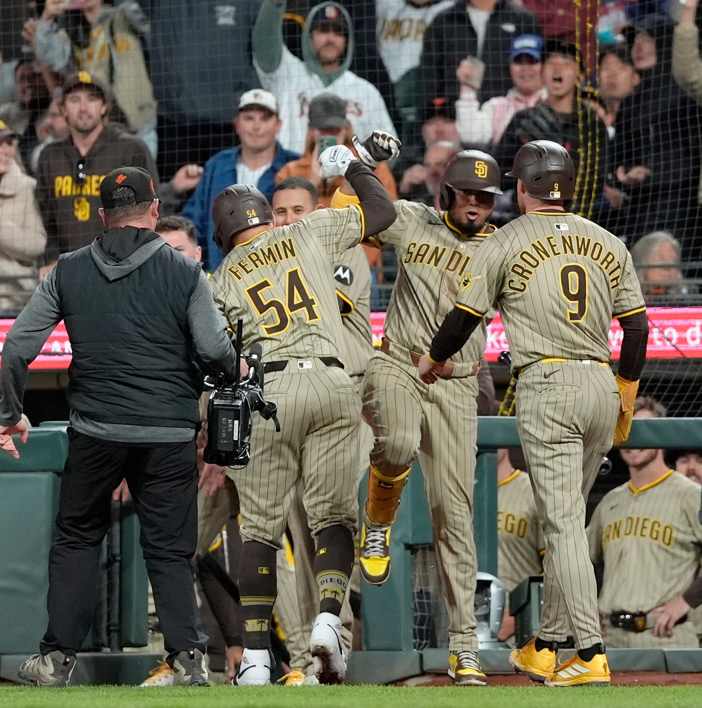 Good Morning San Diego: Padres start roadtrip with win over Giants