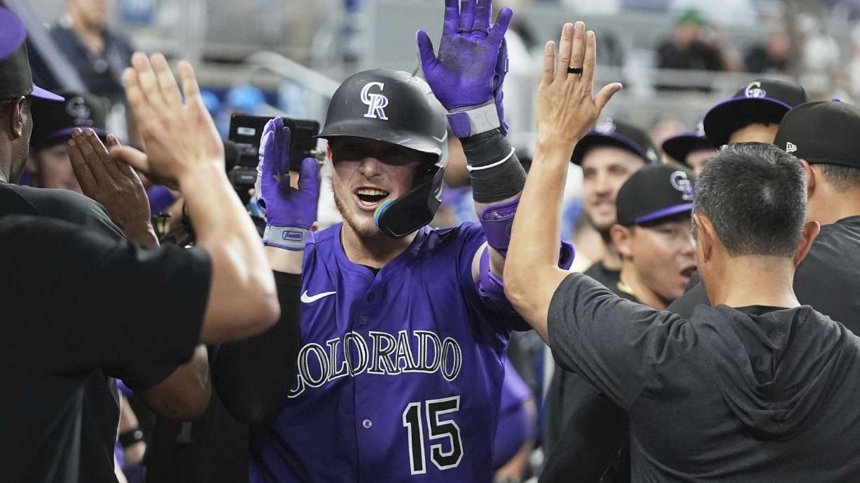 Rockies snap streak of 22 straight series losses dating to '24 with 3-2 win over Marlins